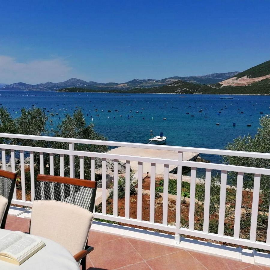 Holiday Home Blue Dream Putnikovic Exterior photo